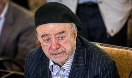 آقای ظریف! بعد برجام برخی به نام توریسم در "امین‌حضور" تجارت می‌کنند/ وقتی خارجی‌ها به ما روادید نمی‌دهند چرا ما باید به آنها روادید بدهیم؟