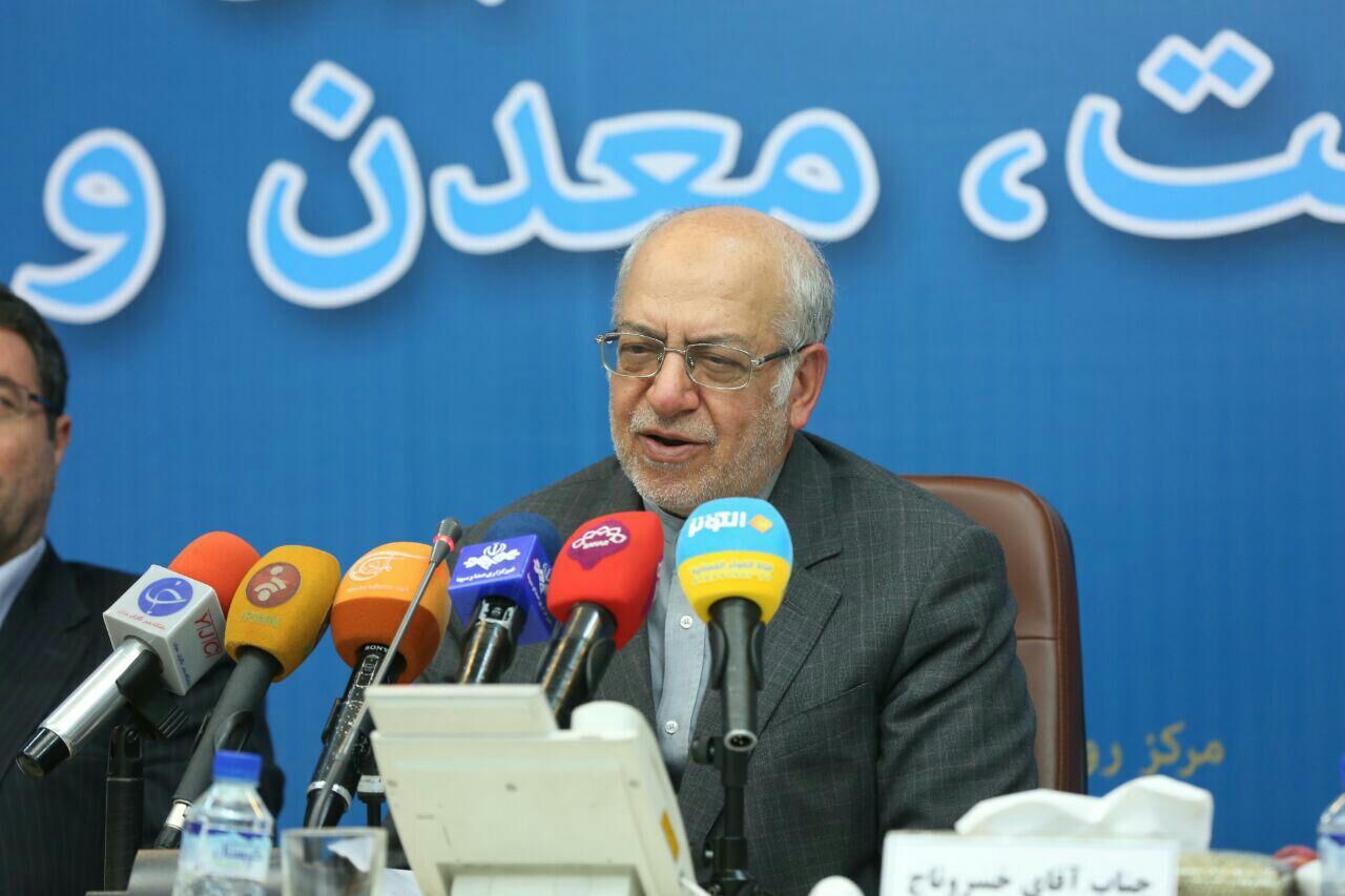 نعمت‌زاده: تعطیلی کارخانه‌هایی مثل "ارج" و "قند دزفول" و روغن نباتی ربطی به دولت ما ندارد/ تعطیلی 100 هزار واحد کهنه و قدیمی طبیعی است!