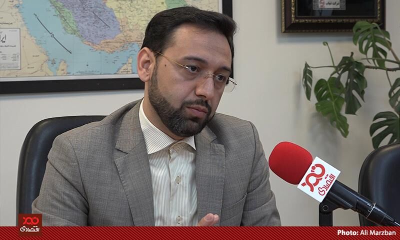 نقدینگی همچنان در حال باز تولید است
