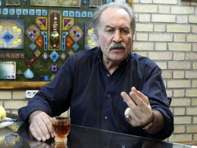 جهانگیری باید به خاطر دلار 4200 تومانی استعفا دهد/ سیاست دلار 4200 تومانی خزانه کشور را تا حد زیادی خالی کرد!/ بسیاری از کسانی که دلار 4200 تومانی گرفتند ارز از کشور خارج کردند