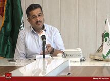 50 روز طول می‌کشد مواد اولیه به دست تولیدکننده برسد/ هیچ کمبودی در کفش نداریم/ در 60 روز اخیر کارخانه‌های تولید کفش در قم، مشهد، اصفهان و تبریز تعطیل شدند/ پتروشیمی‌ها مواد اولیه را تحویل ما نمی‌دهند!