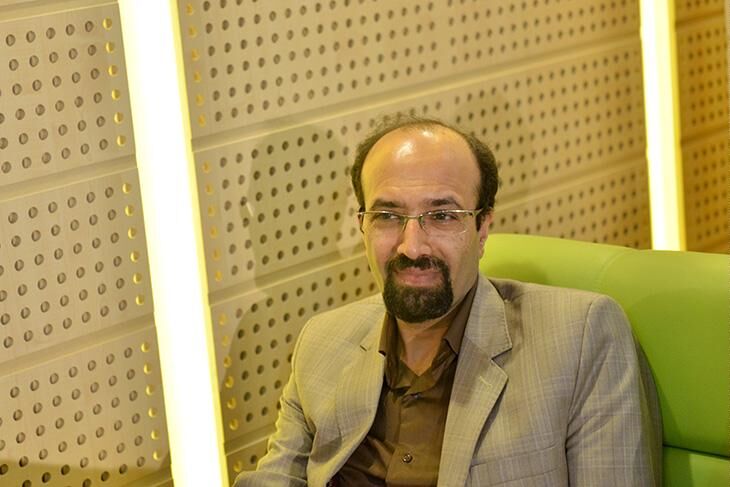 رفتارهای تیم اقتصادی دولت در شش ماه گذشته فضای اقتصادی کشور را ملتهب کرد/ دولت با دادن اطلاعات غلط به مردم فضای بی‌اعتمادی ایجاد کرد