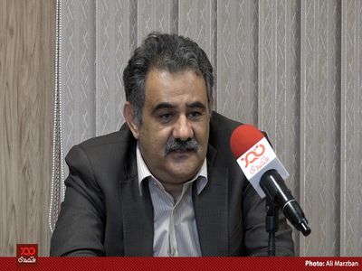 روحانی و جهانگیری در زمان انتخابات با مردم صداقت نداشتند/ سازمان برنامه و بودجه صبح تا شب در حال تدوین بسته‌های غذایی است!