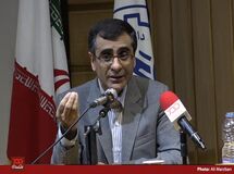 سازمان برنامه و بودجه هیچ وقت این احساس را نداشته است که بیاید درباره بودجه با مردم شفاف گفتگو کند/ در فصل بودجه همه از پاسخگویی فرار می‌کنند، این بودجه متعلق به مردم است