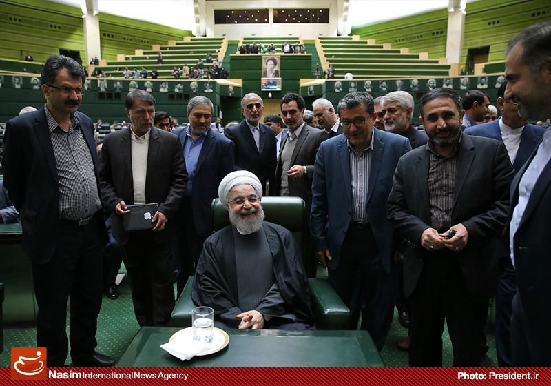 بودجه برخی نهادهای زیر نظر دولت، در لایحه ۹۸ نسبت به سال ۹۷ چقدر افزایش یافته است؟+نمودار