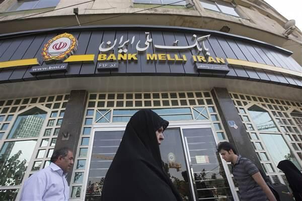تبدیل ۷۵ درصد تسهیلات بزرگترین بانک دولتی به بدهی غیرجاری/  ۹۲ هزار و ۴۰۰ میلیارد تومان از بدهی‌های بانک ملی غیر جاری شد
