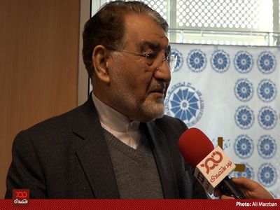 فقط 30 درصد مشکلات کشور ناشی از مسائل خارجی و تحریم است، ‌70 درصد مشکلات به نظام تدبیر خودمان برمی‌گردد/ به جز چند کشور،‌ با همه دنیا رابطه اقتصادی داریم/ پارسال 100 میلیارد دلار با دنیا تجارت داشتیم