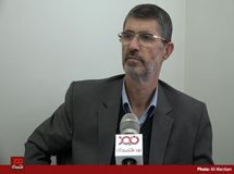 رفیقدوست روزگاری در این کشور وزیر سپاه بوده و الان میگوید حقوق ۱۹ میلیونی بالا نیست، او الان دیگر انقلابی نیست چون از مردم فاصله گرفته/ صدای من را به رفیقدوست برسانید، آقای رفیقدوست! رئیس جمهور آمریکا ۱۳ برابر حداقل حقوق،‌ دستمزد می‌گیرد، تو به چه جراتی ۱