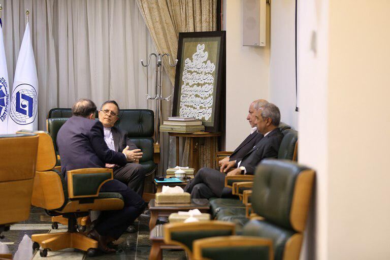 ارزیابی 5 اقتصاددان از عملکرد اقتصادی دولت در سال 97 -(1)
