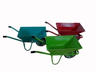 ۲۶ تن واردات لاستیک فرغون + جدول