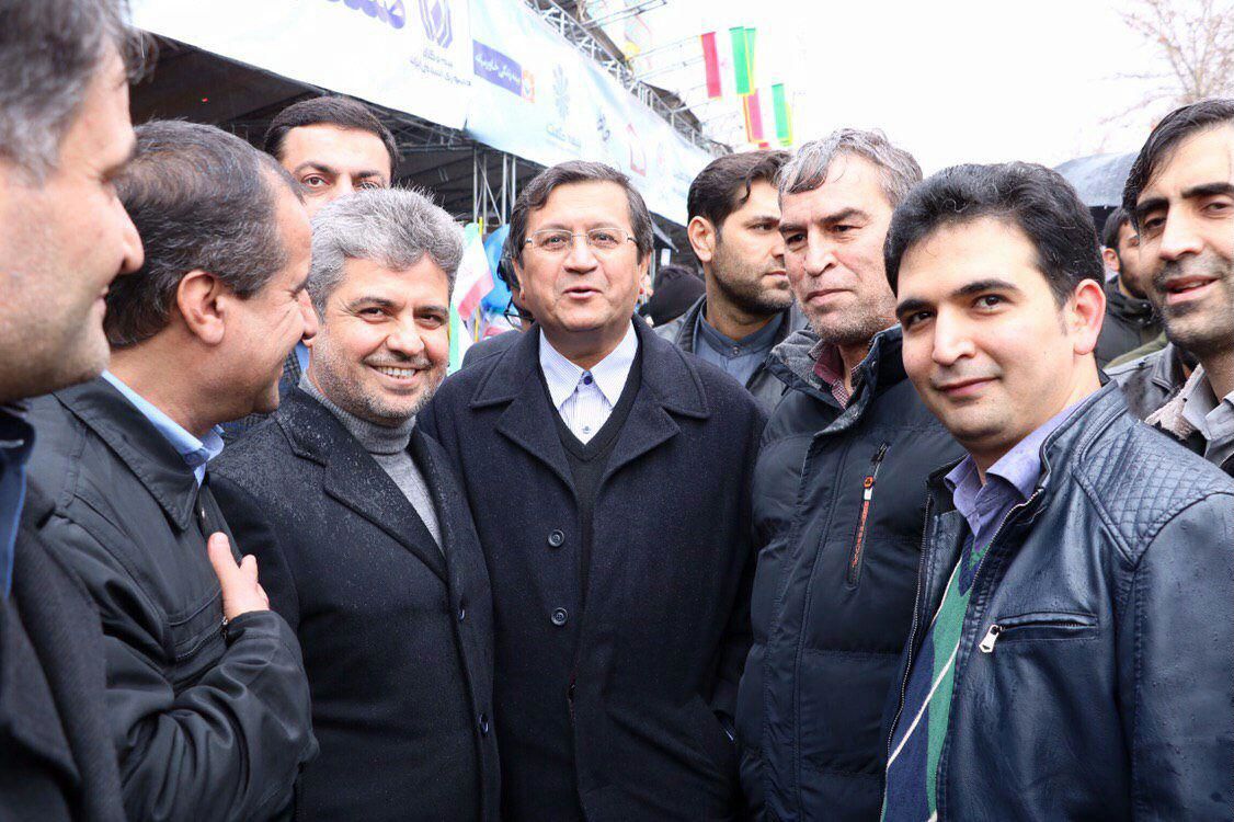 واکنش انفعالی روسای بانک مرکزی و بیمه مرکزی در مقابل یک تحریم!