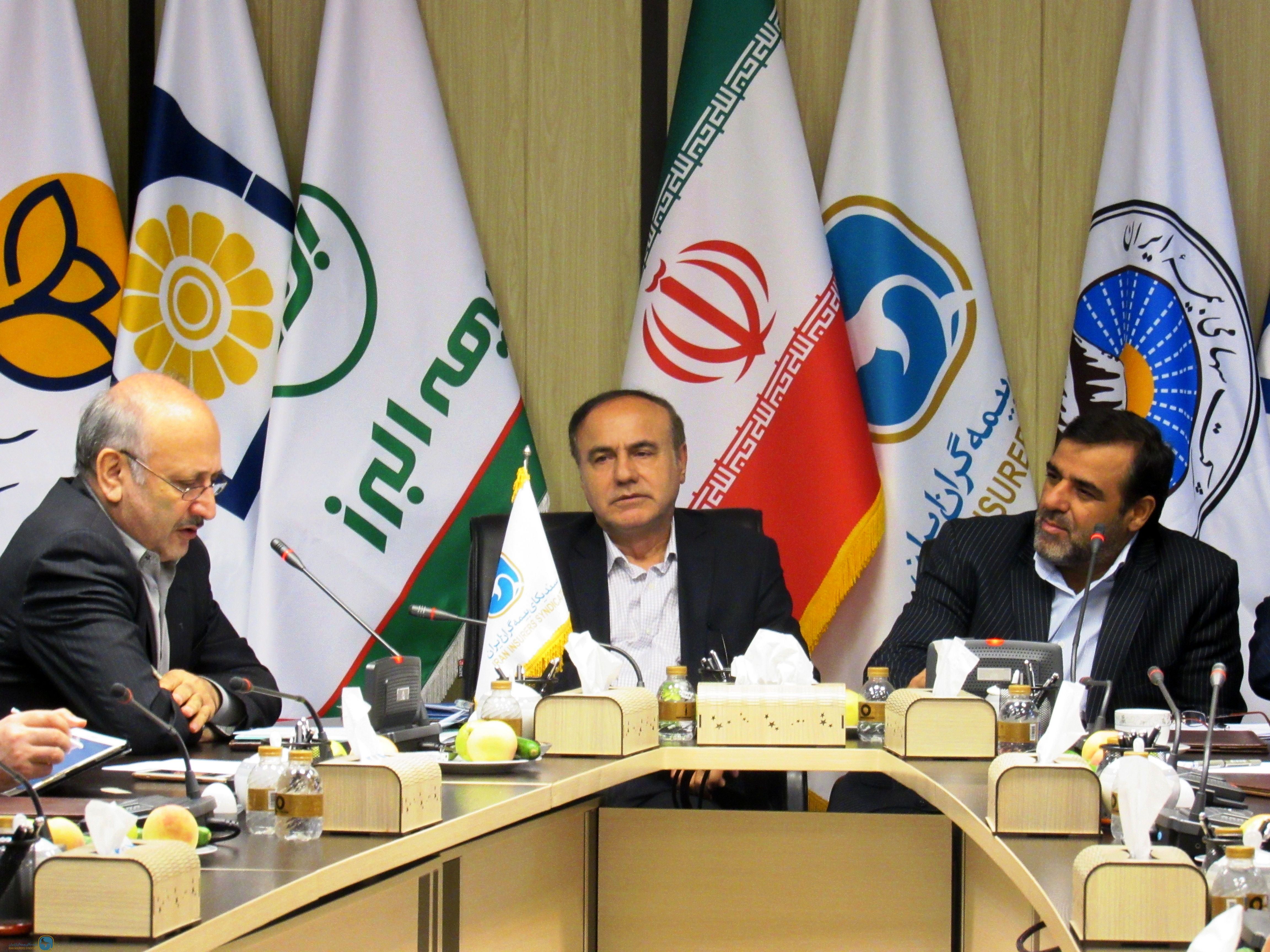 سندیکای بیمه گران ایران برای اصلاح اساسنامه جدیدسقف زمانی در نظر گرفت!