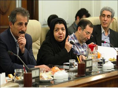 در هیات مدیره شرکت‌های صندوق بازنشستگی نفت، 2 شغله نداریم