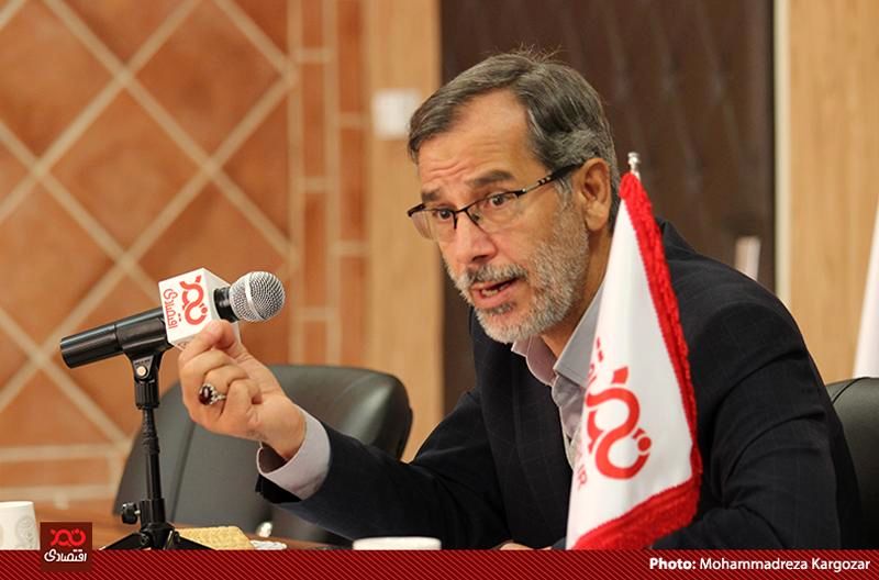 دوران افول اقتصاد ایران از زمان آقای عالیخانی شروع شد/ مدافعان عالیخانی میدانند اواسط دهه ۵۰، ۹۸ درصد صادرات ایران "نفت" بود؟! این عدد نتیجه سیاست‌های او بود!/ عالیخانی ساواکی و جزء مهره‌های امنیتی محمدرضا شاه بود