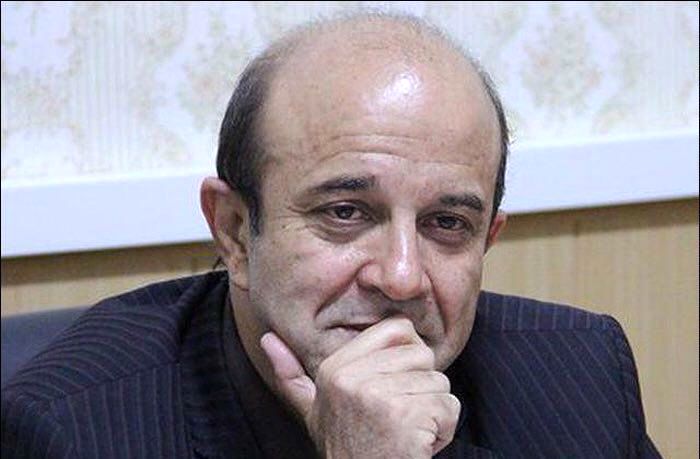 رکود نقش مهمی در کاهش قیمت دلار دارد/ کاهش تقاضا برای کالاهای غیر اساسی قیمت ارز را کاهش داده