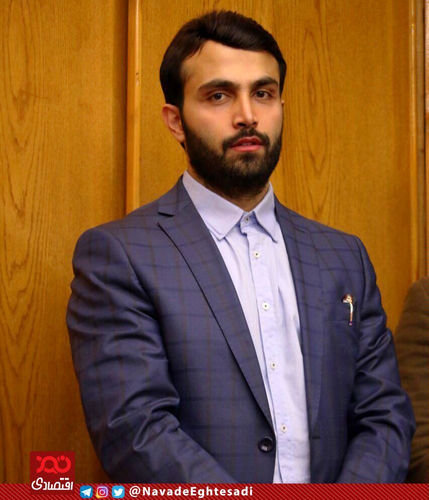 جوابیه شرکت آتیه پگاه به «نود اقتصادی» (برادرزاده‌ی همسرِ رئیس دفتر رئیس جمهور ۲ شغله از آب درآمد!) + توضیحات ما