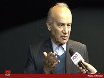 انجمن اقتصاددانان هیچ تاثیری بر روند اقتصادی کشور ندارد/ رئیس این انجمن شش سال است که بر این صندلی تکیه زده و قصد کنار رفتن ندارد