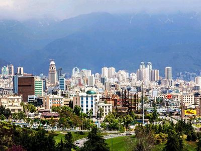 شرکت‌های انبوه ساز یکی پس از دیگری در حال تعطیل شدن هستند