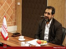 چرا یک دیپلمات غیرمتخصص، رئیس سازمان سرمایه‌گذاری خارجی است!؟/ آقای وزیر! گزارش عملکرد معاونتان در یکسال تاسف‌ بار است!