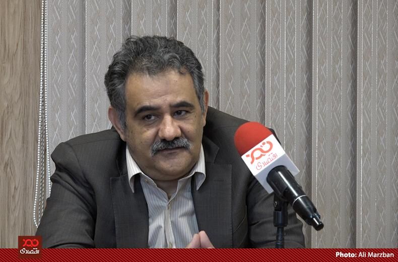 اقتصاد ایران آمادگی تغییرات اساسی در قیمت انرژی را ندارد/ دولت بهترین زمانها را برای این کار از دست داده است