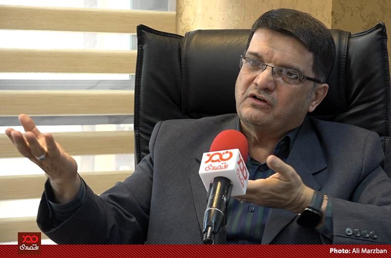 در سال 89 بنزین و گازوئیل با هم گران شدند، اما مردم معترض نشدند!