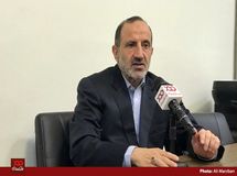 نقدهای چالشی نسبت به گرانی بنزین را به دلیل عصبانی نشدن بیشتر مردم نمی‌گویم