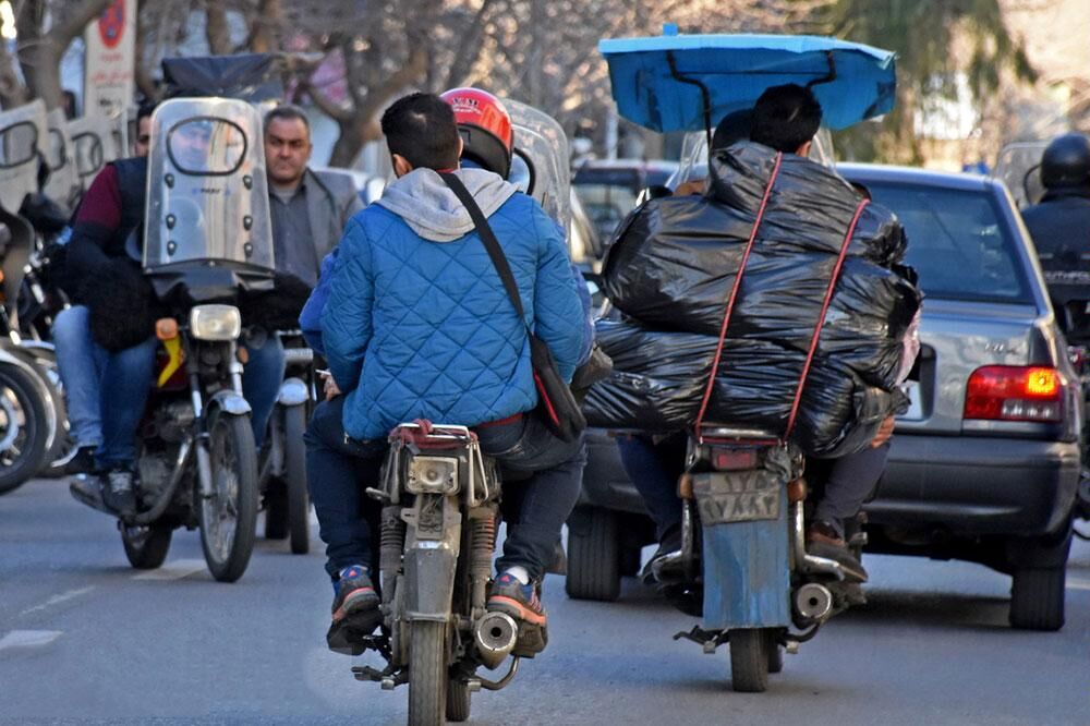 افزایش سهمیه بنزین برای پیک‌های موتوری