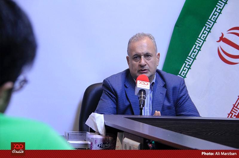 زنگنه در دو دوره وزارتش خسارات جبران ناپذیری به کشور وارد کرد