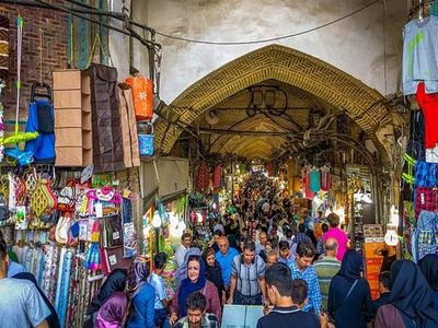 مگر قرار نبود بعد از گرانی بنزین، قیمت کالاهای اساسی مردم گران نشود؟