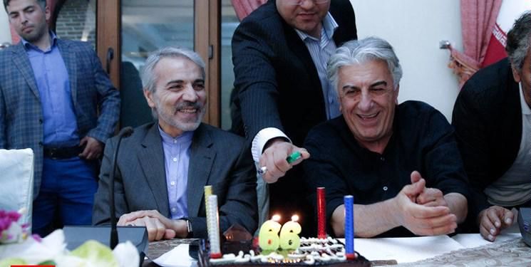 درخواست معافیت مالیاتی برای هنرمندان تعجب برانگیز است