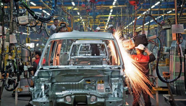 تولید خودرو ۳۵.۸ درصد کاهش یافت