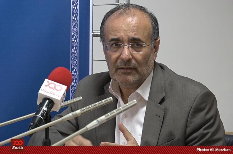 وزیر صمت دولت دهم: بنزین زمان ما هم گران شد، چرا کسی کشته نشد؟