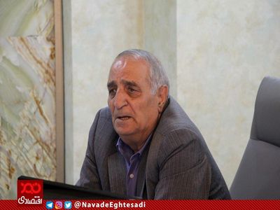 الان وقت خرید سهم است نه فروش سهم/ دلالان در حال خرید هستند و مردم عادی در حال فروش سهام!