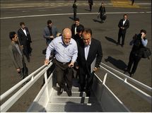 زنگنه برای شرکت در نشست اوپک وارد وین شد