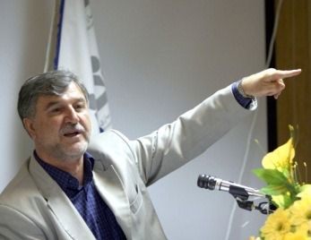 دولت به جای فروش اموال خود روی کاهش هزینه ها تمرکز کند