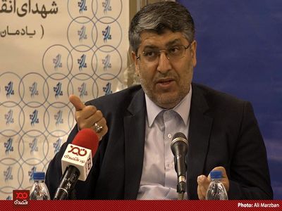 آقای روحانی حداقل در تحقق ادعای پرداخت کل درآمد حاصل از افزایش قیمت بنزین به مردم صادق باشید