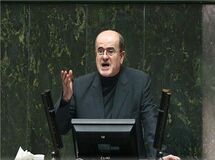 وزیر صنعت به دستان پینه بسته چایکاران ظلم کرد/ رئیس جمهور دستور واردات یک میلیون و ۱۰۰ هزار تن برنج را داده