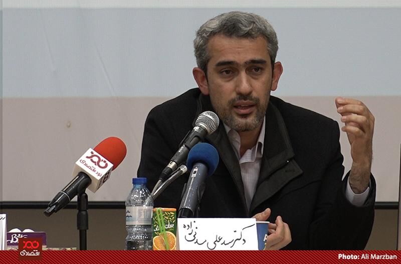 مدیریت بانک مرکزی و سازمان برنامه و بودجه اقتصاد ایران را از ونزوئلایی شدن نجات داد