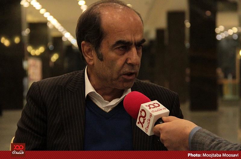 بعضی نمایندگان مجلس در اعطای معافیت مالیاتی به مناطق آزاد دنبال منافع شخصی هستند