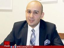 در استاندارد سازی سیاست‌های بانکی حتی با بانک‌های پاکستان هم فاصله بسیاری داریم