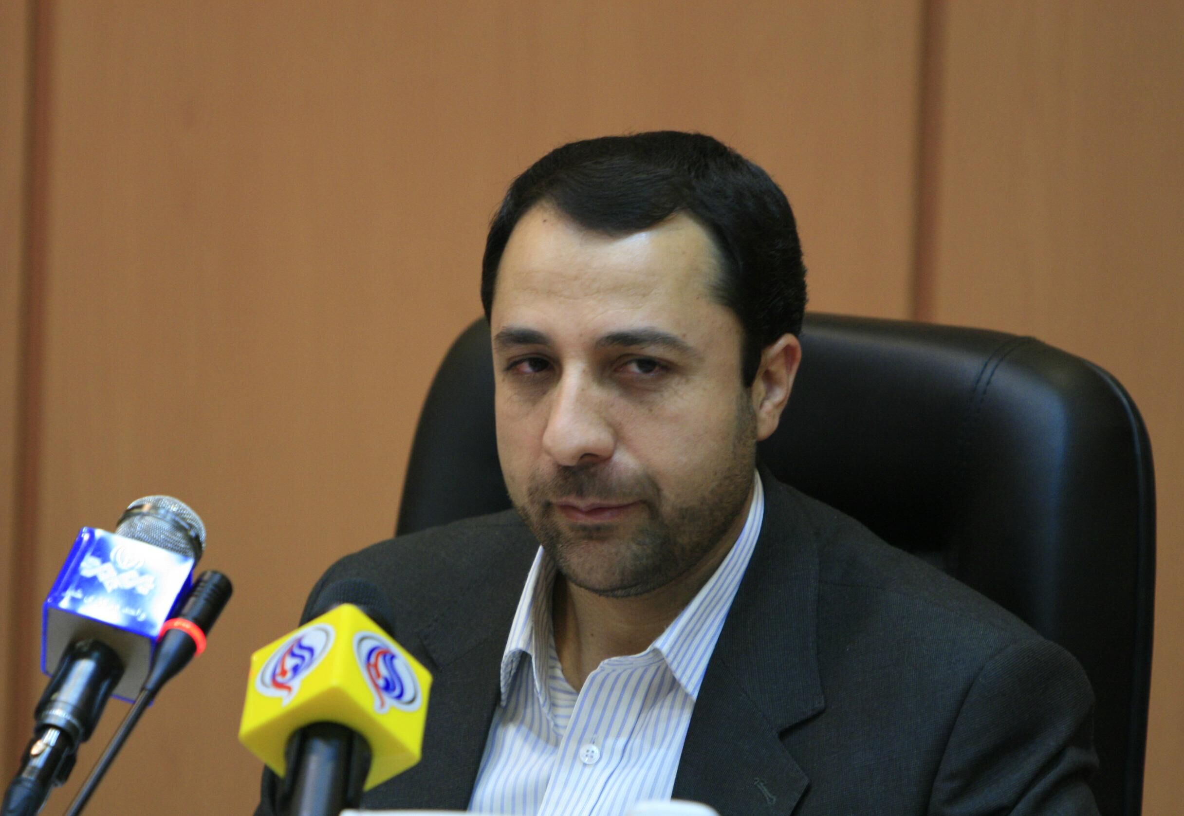 با رعایت برخی ملاحظات ارز غیرنفتی کفاف واردات کشور را می دهد