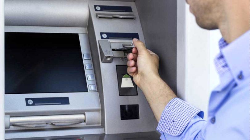 نظارتی روی تولید دستگاههای خودپرداز نیست/ سازندگان فقط قطعات را از خارج وارد کرده و مونتاژ می‌کنند