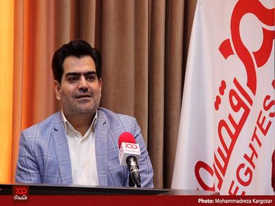 با اشتباه زنگنه از یکسال و نیم دیگر تولید گاز کشور نصف می‌شود
