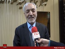 در مجلس قبلی و فعلی حضور نمایندگان اقتصاددان و کسانی که اقتصاد میدانند، کمرنگ بود