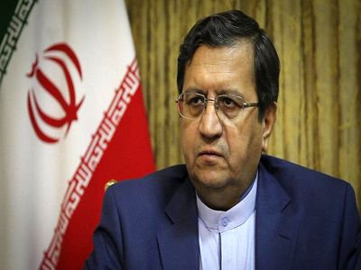 در کانال مالی سوئیس دولت آمریکا معافیت لازم در مورد استفاده بخشی از منابع ارزی بانک مرکزی را صادر کرد/ باید روند کار را در عمل ببینیم