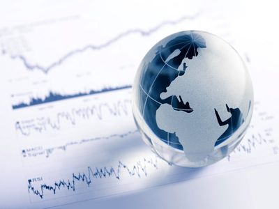 وضعیت فعالان اقتصادی بسیار خطرناک است/ بانک‌ها، تامین اجتماعی و سازمان مالیاتی به فعالان اقتصادی کمک کنند