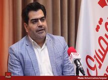 تیم اقتصادی دولت و فعالان اقتصادی با سرعت قبلی نمی‌توانند جهش تولید را رقم بزنند
