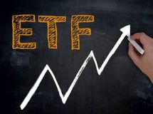 فردا آغاز پذیرهنویسی صندوقهای قابل معامله ETF در ۹ بانک