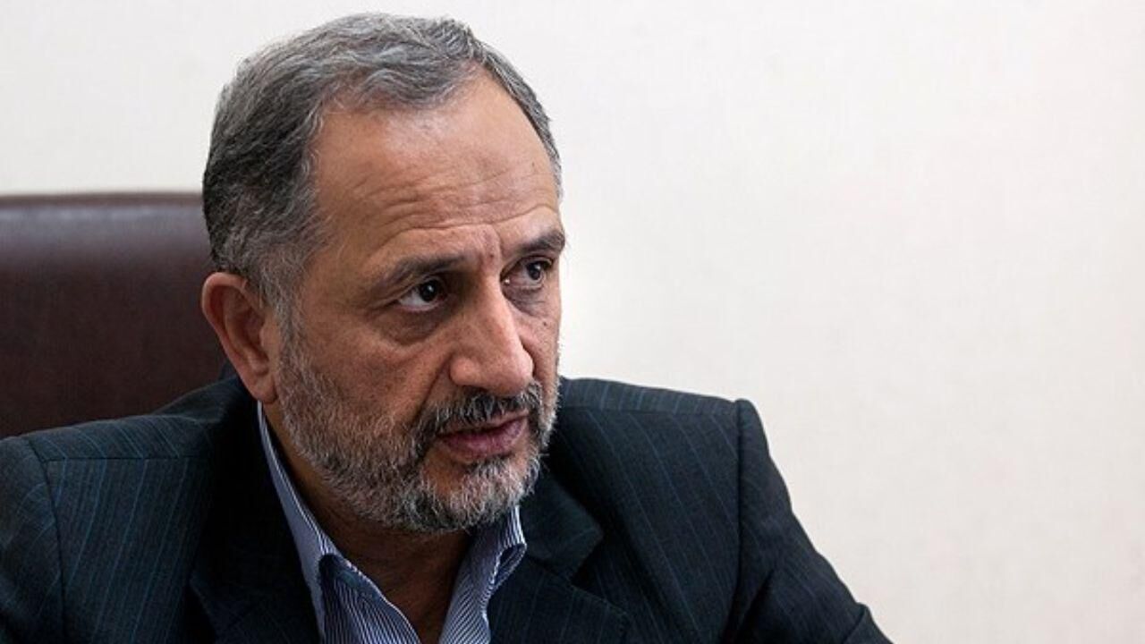 پرداخت یارانه نقدی مثل آبی است که در بیابان پخش می‌شود و موجب آبادانی نمی‌شود
