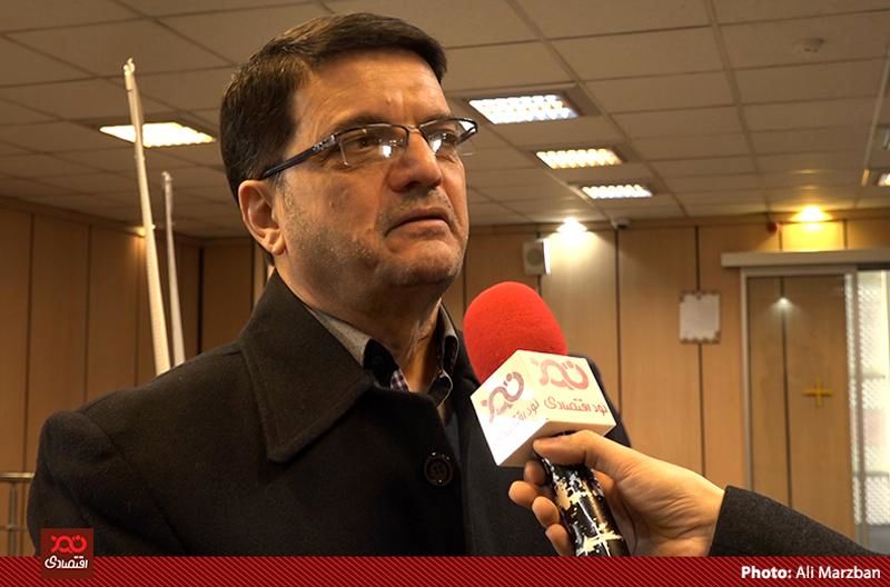 برکناری وزیر صمت در این مقطع لازم بود/ حتی حامیان دولت هم نمی‌توانند از عملکرد رحمانی در وزارت صمت دفاع کنند